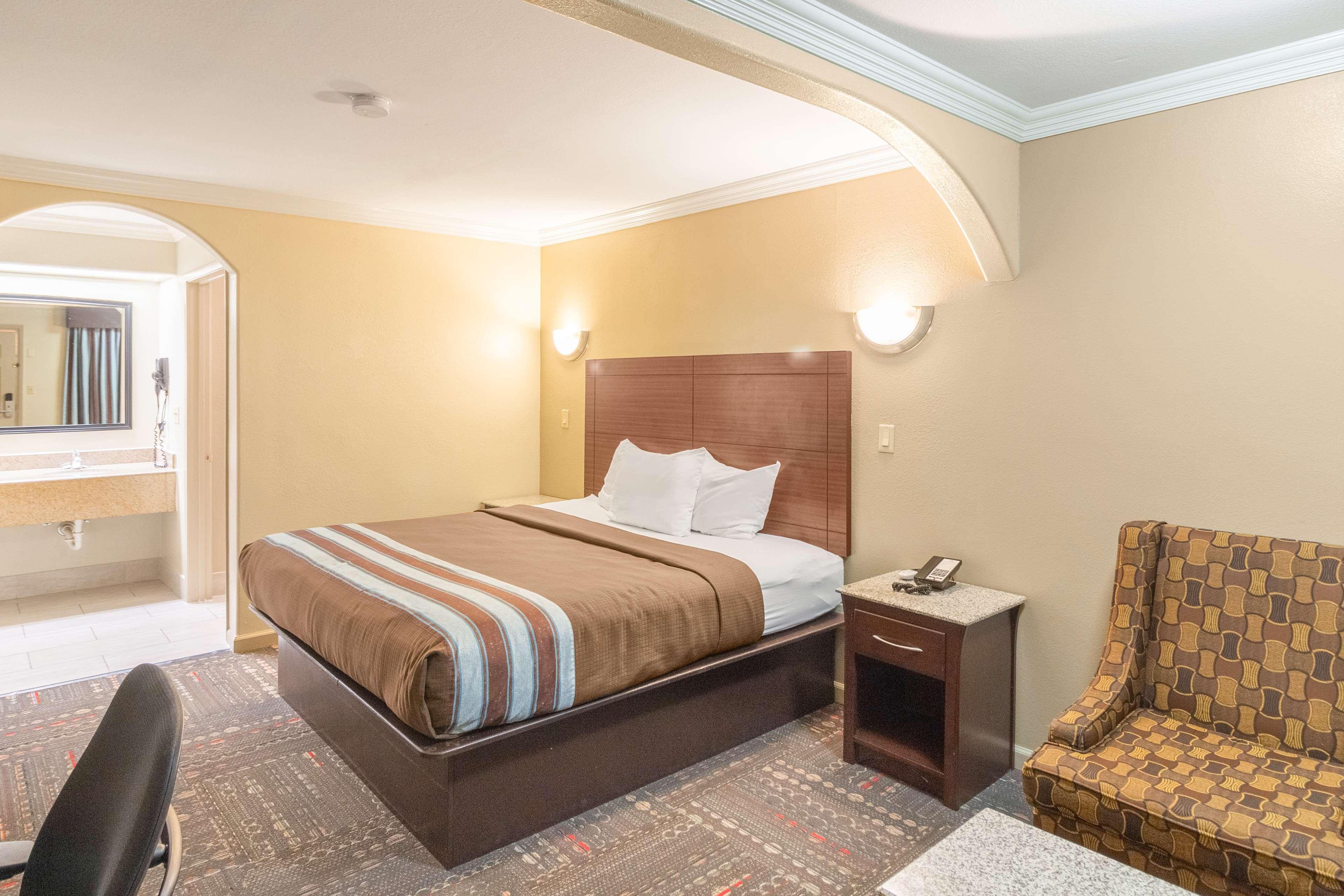 Hotel Dan Inn Uberaba & Convencoes By Nacional Inn Kültér fotó