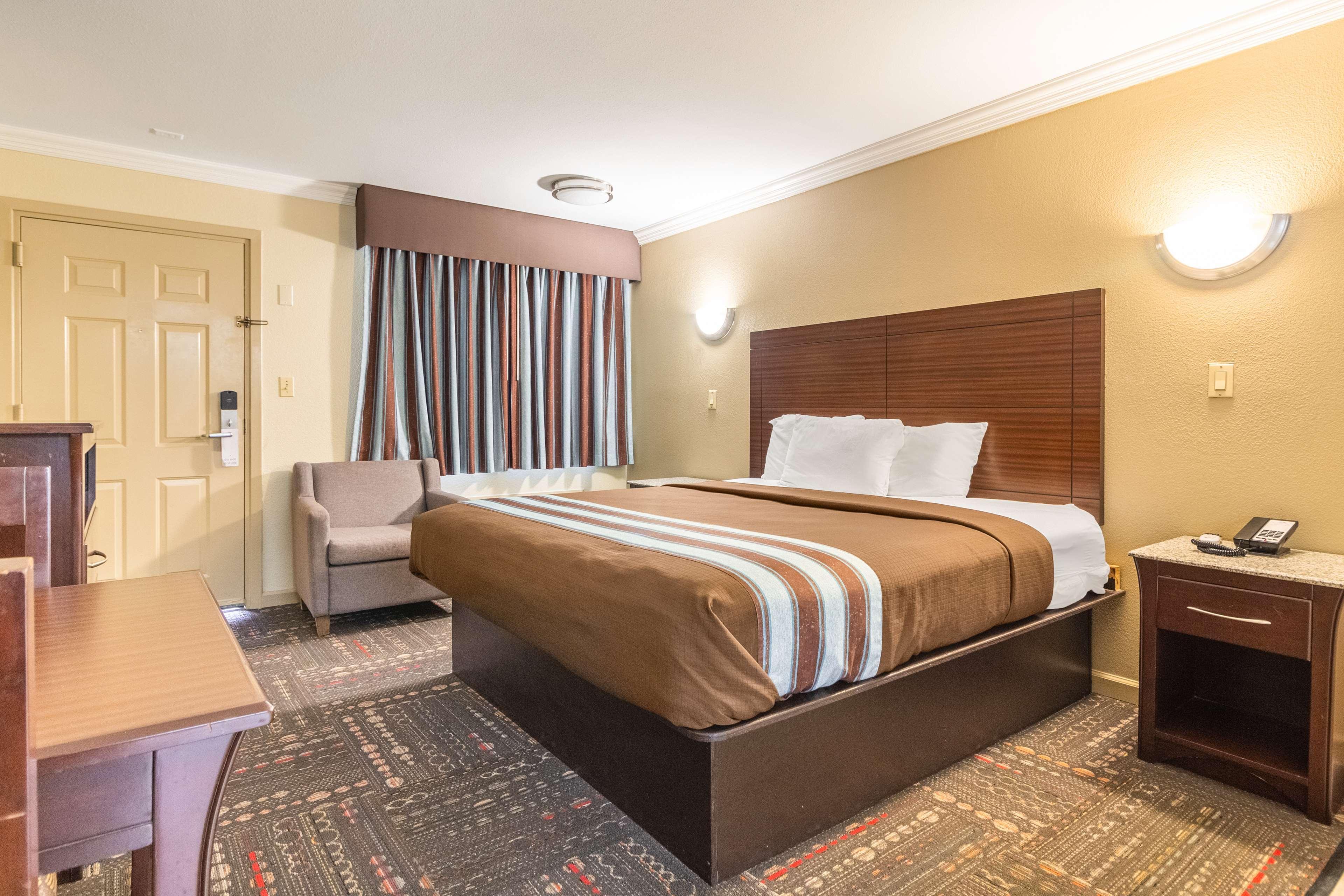 Hotel Dan Inn Uberaba & Convencoes By Nacional Inn Kültér fotó