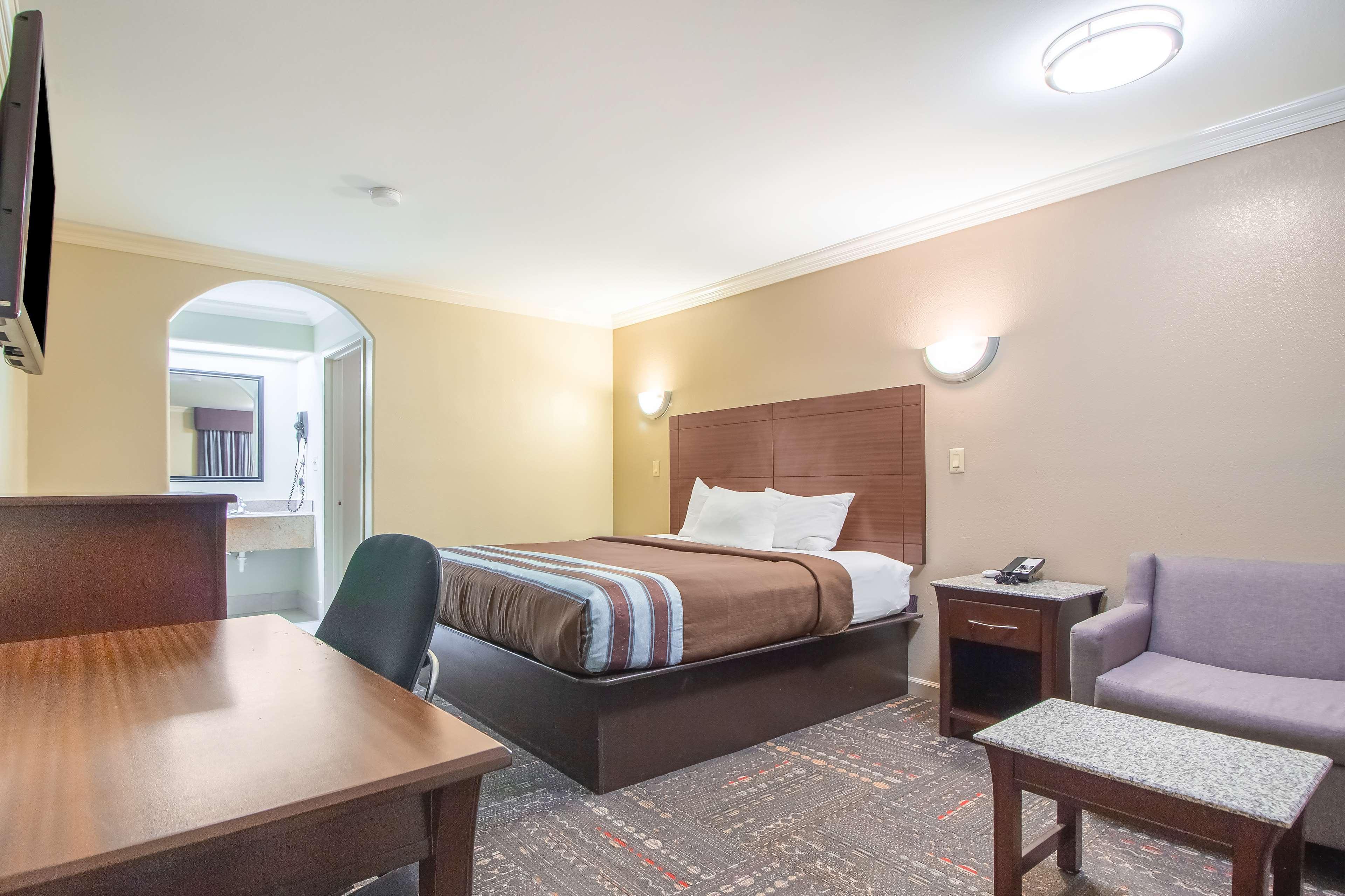 Hotel Dan Inn Uberaba & Convencoes By Nacional Inn Kültér fotó