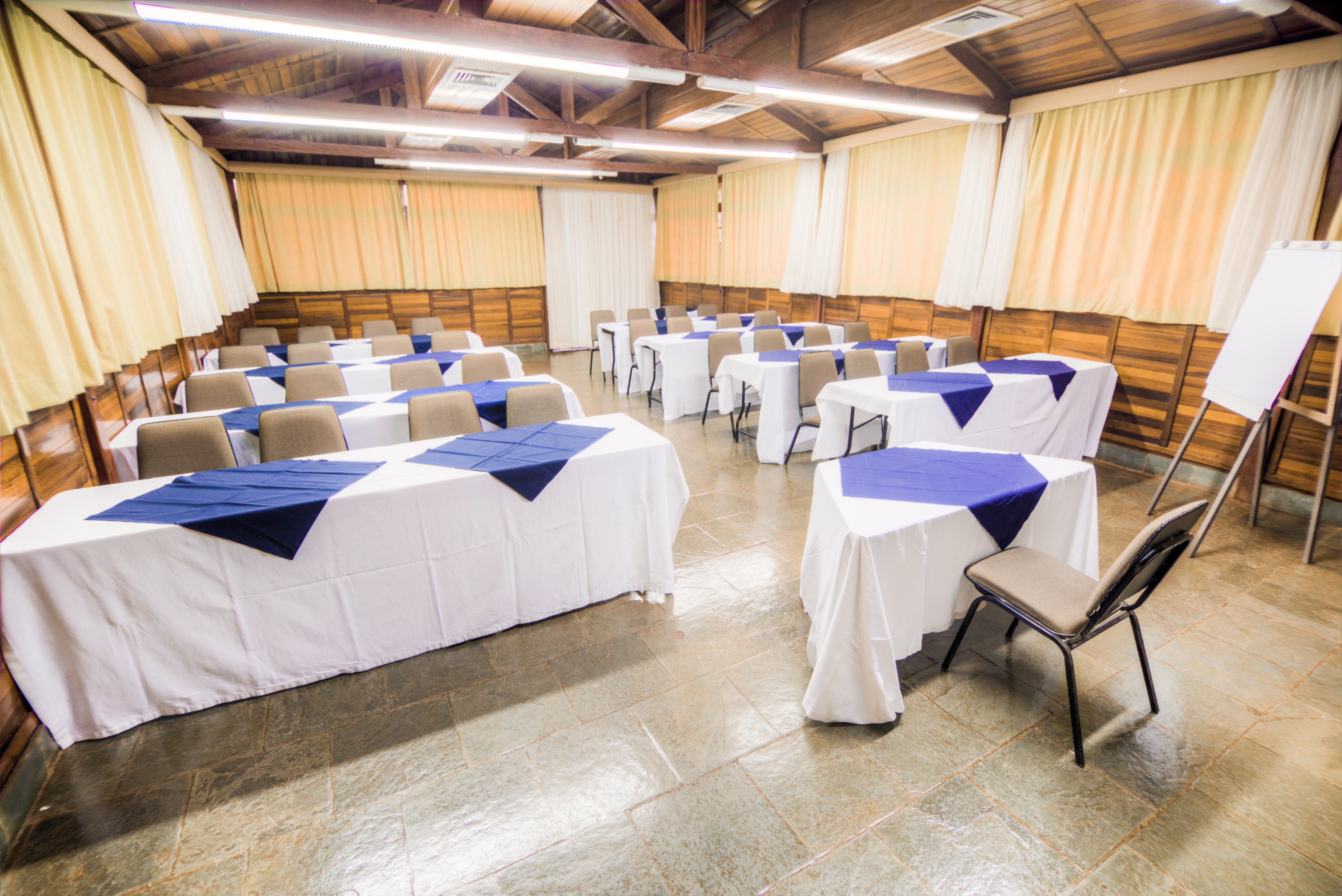 Hotel Dan Inn Uberaba & Convencoes By Nacional Inn Kültér fotó